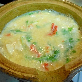 カニのほぐし身と豆腐の卵スープ